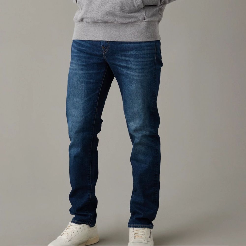 American Eagle AirFlex+ Slim Straight Jean Rustic blue‎ 36/30 NWT in packaging